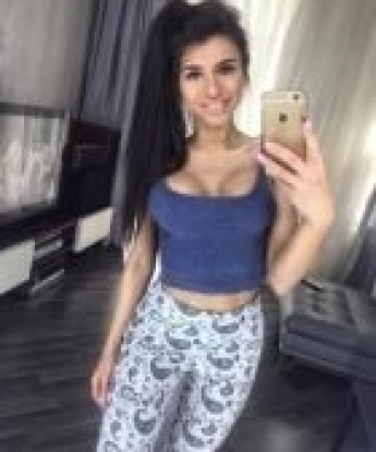 Анкета проститутки Алина - Фото 1, Сергиевское, 20 лет, №13750