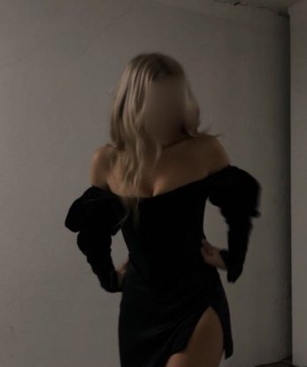 Со мной вы окунетесь в мир наслаждения и безудержного удовольствия 🌹. Мои нежные руки и чувственное тело всецело подчинятся вашим желаниям, а ласки моего горячего рта оставят незабываемый оральный экстаз👄.
Я с удовольствием приглашу вас на интимные встречи в своей уютной квартире или приеду к вам в гости.
Моя опытность позволяет мне предложить вам разнообразные услуги, от классического секса до ролевых игр и BDSM. Вы можете рассчитывать на полный контроль над своим удовольствием и максимального наслаждения 👠.
Я гарантирую вам конфиденциальность и самое высокое качество услуг. Моих постоянных гостей охватывает безграничное удовольствие, а их отзывы говорят сами за себя 💋.
Познакомьтесь ближе со мной на фото, и оставьте все предрассудки позади. Вас ждет незабываемый отдых в объятиях страсти и наслаждения. Милана